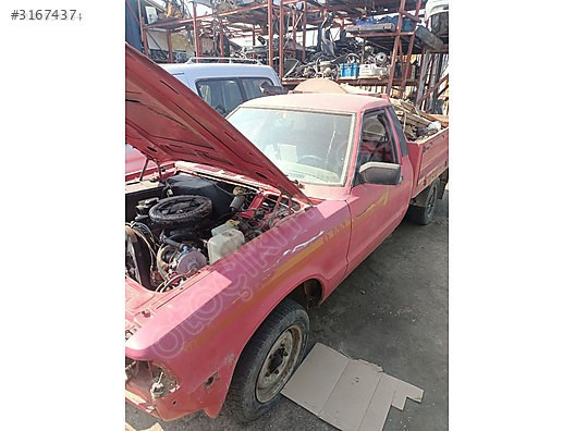 Ford P100 çıkma çamurluk